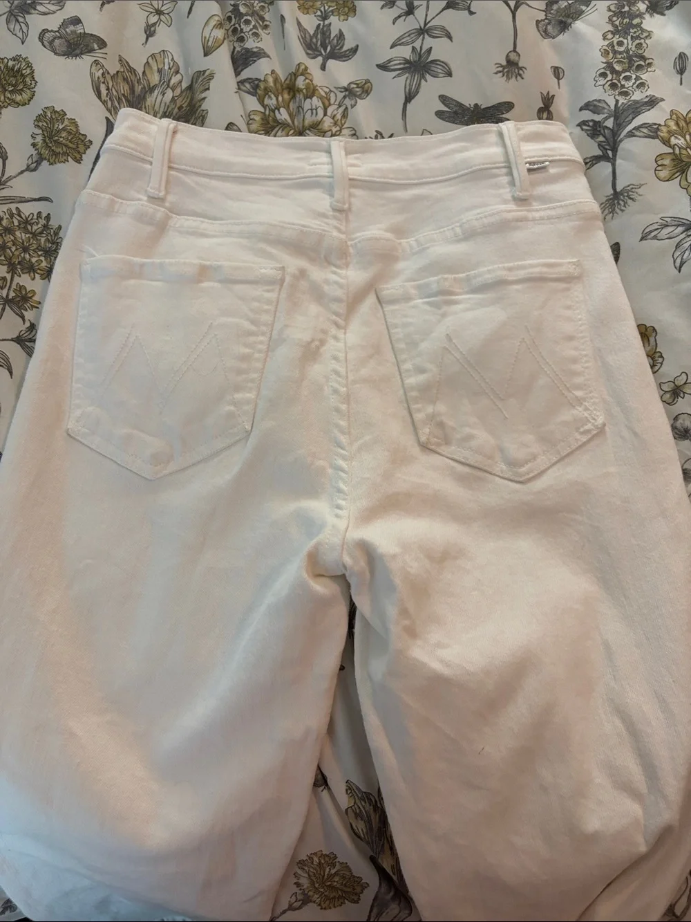 MOTHER White Wide-Leg Frayed-Hem Jeans - Picture 5 of 5